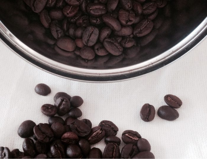 Idealna kawa – nieśpieszna, świadoma, naga. Jak to osiągnąć?